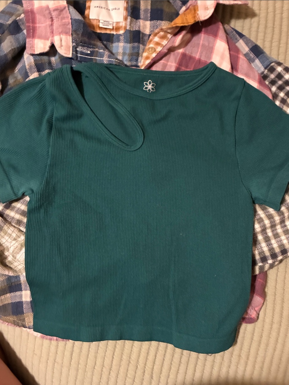 Aura Teal Ribbed Short Sleeve Crop Top with Shoulder Cutout
